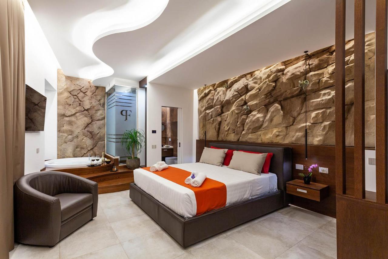 Palazzo Ferrucci Luxury Suites Cagliari Bagian luar foto