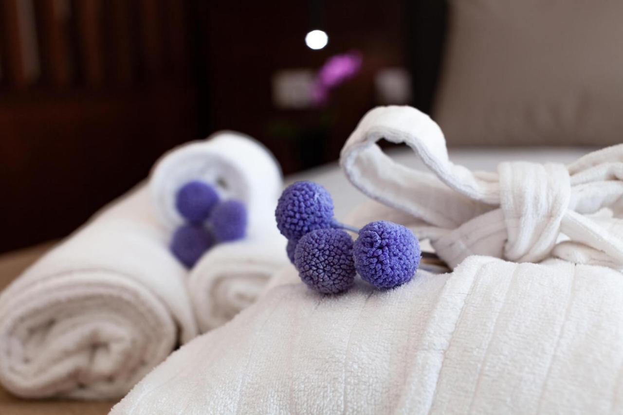 Palazzo Ferrucci Luxury Suites Cagliari Bagian luar foto