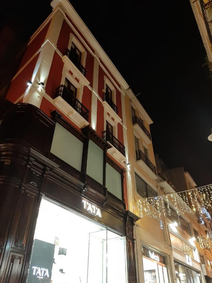 Palazzo Ferrucci Luxury Suites Cagliari Bagian luar foto