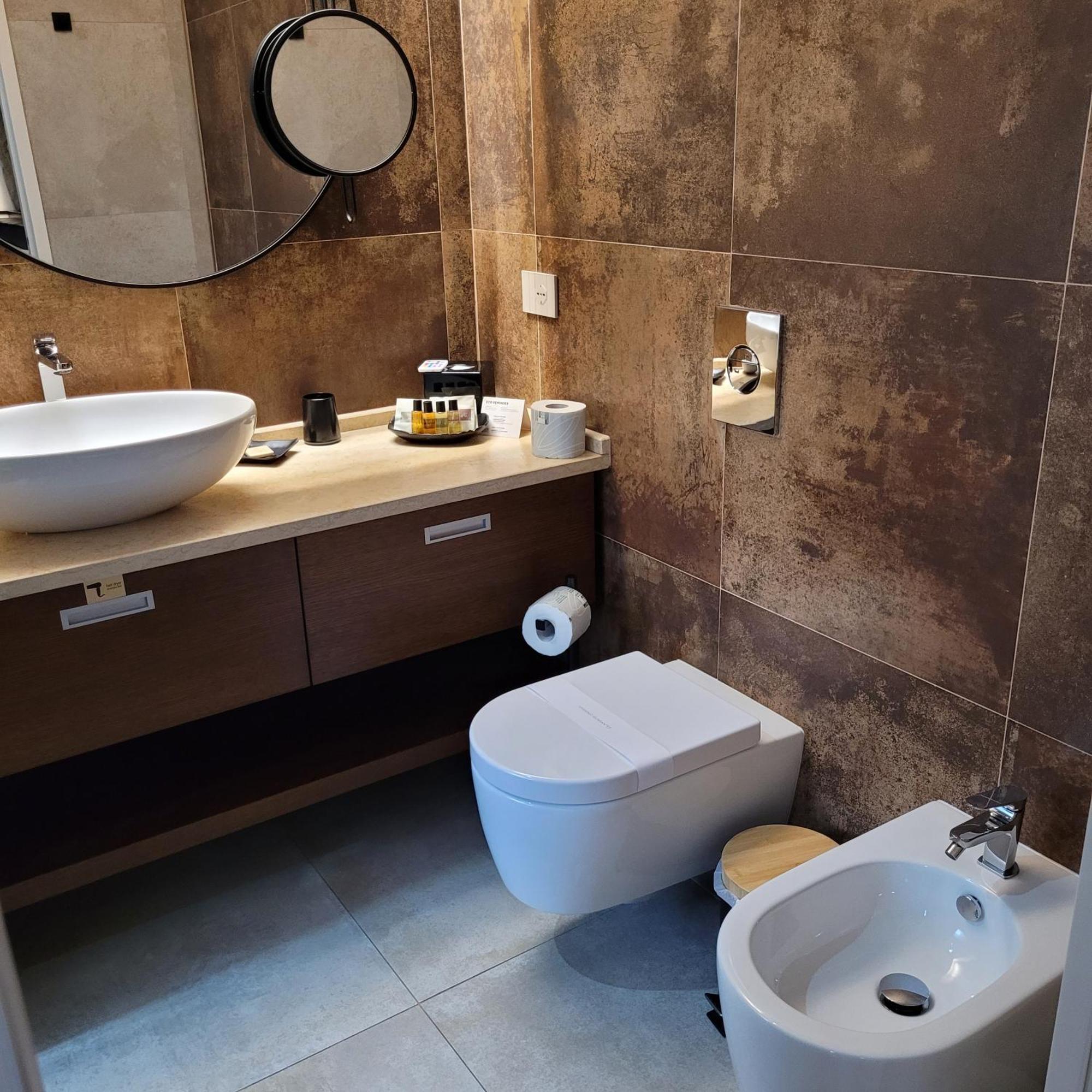 Palazzo Ferrucci Luxury Suites Cagliari Bagian luar foto