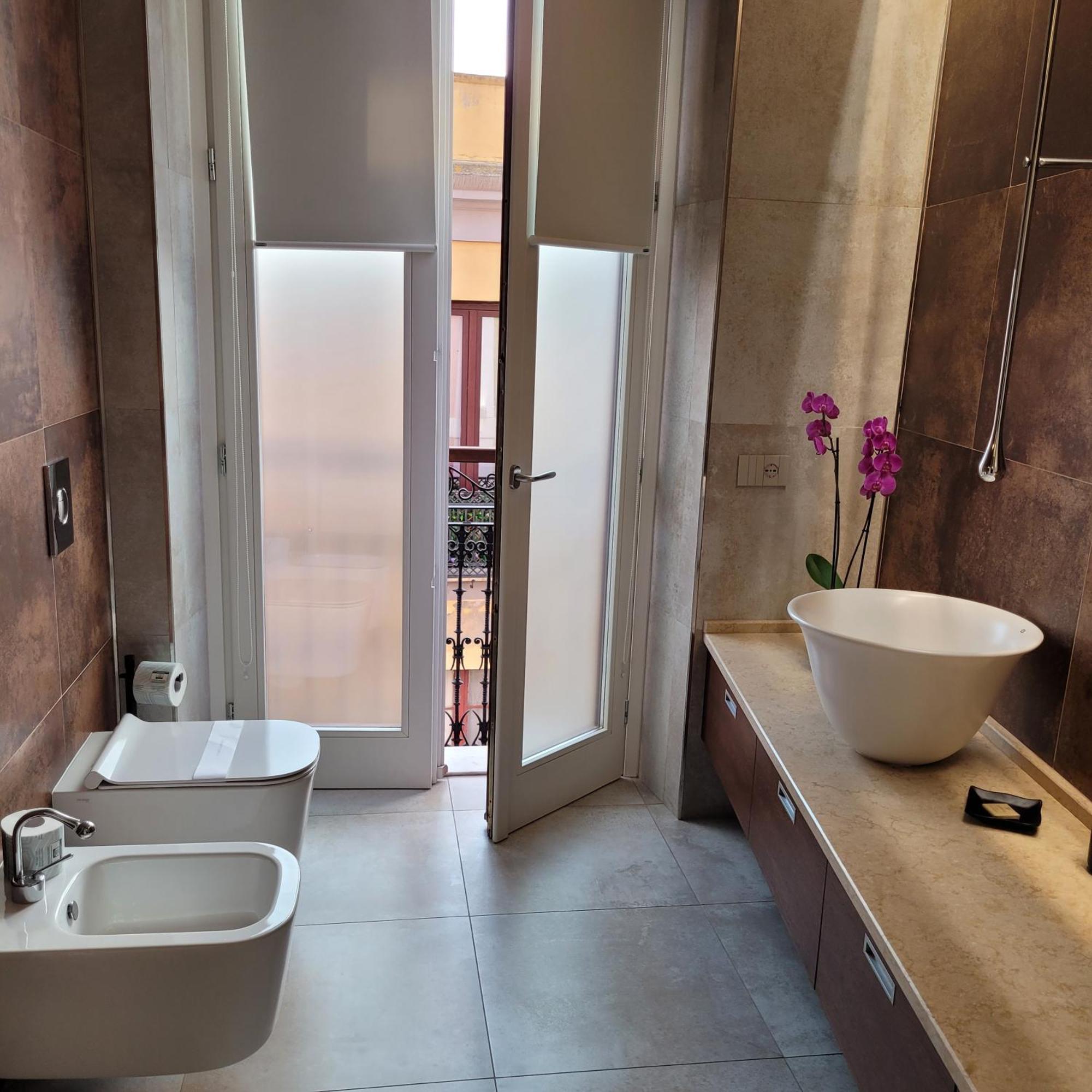Palazzo Ferrucci Luxury Suites Cagliari Bagian luar foto